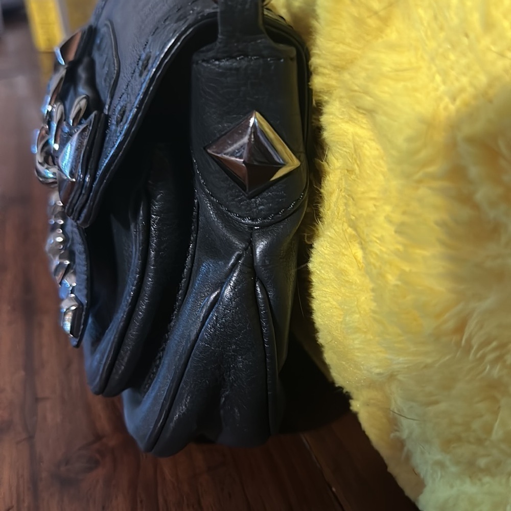 As seen in Vogue. Michael kors 2006 collection. Black studded leather. - Picture 3 of 10